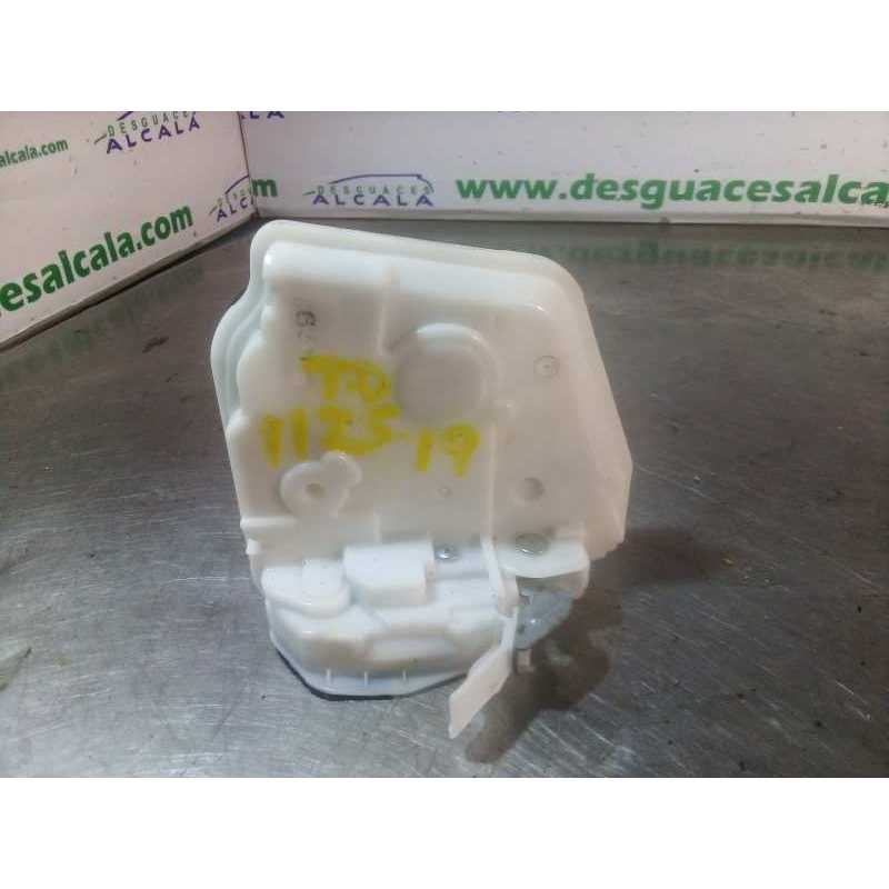 CERRADURA PUERTA TRASERA DERECHA D10E72310 4 PINES 5D14F0496