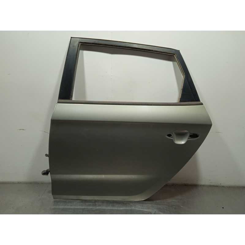 PUERTA TRASERA IZQUIERDA 77003A4000 