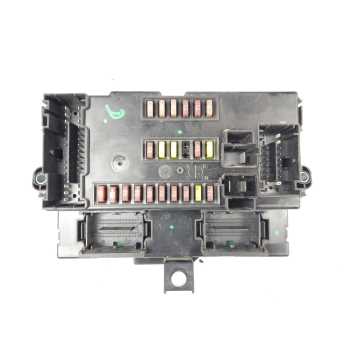 CAJA RELES / FUSIBLES 1389975080 
