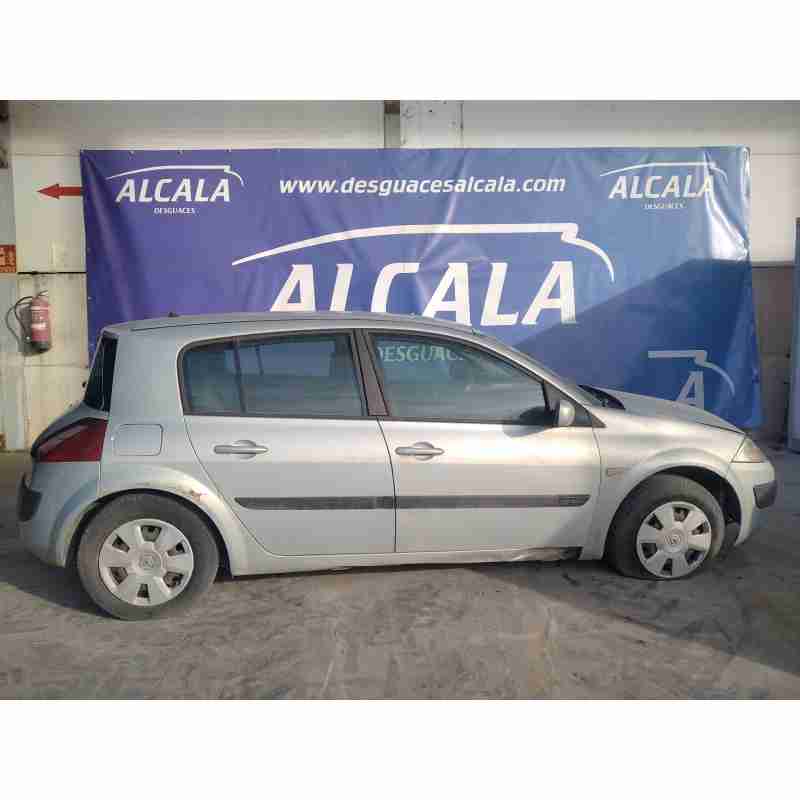 renault megane ii classic berlina del año 2003