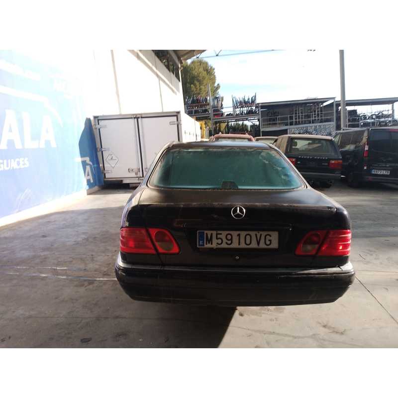 mercedes-benz clase e (w210) del año 1997