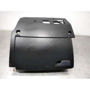 GUANTERA 8V1857104 