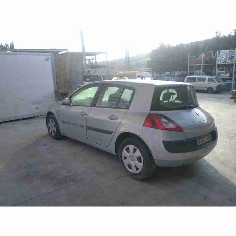 renault megane ii classic berlina del año 2003