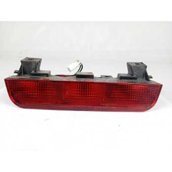 LUZ CENTRAL DE FRENO MR490840 