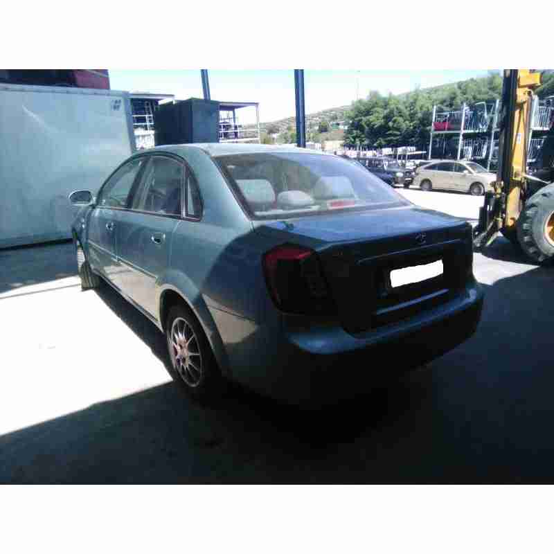daewoo nubira berlina del año 2003