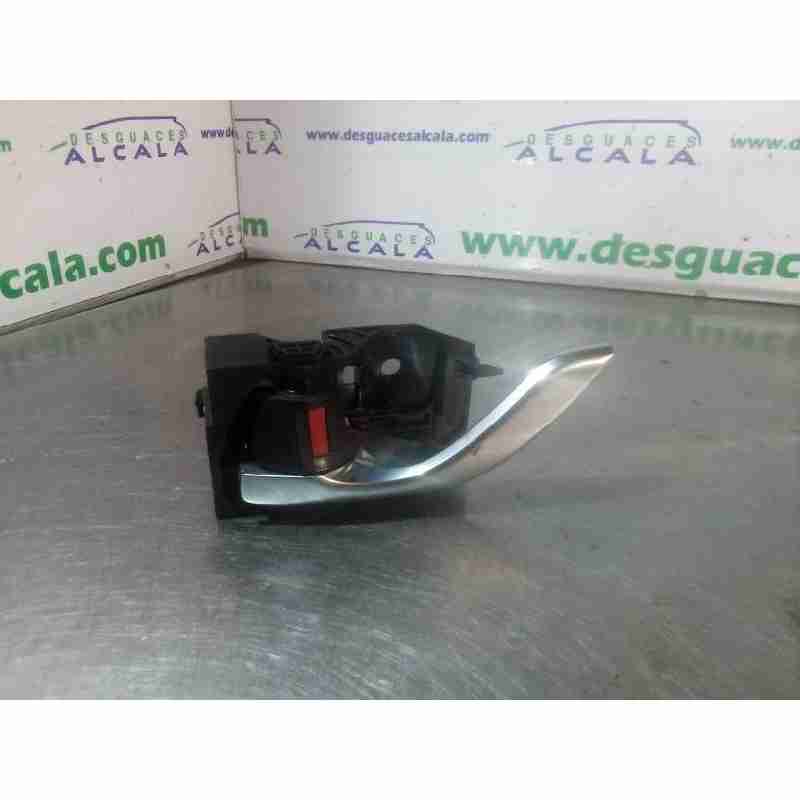MANETA INTERIOR DELANTERA IZQUIERDA 