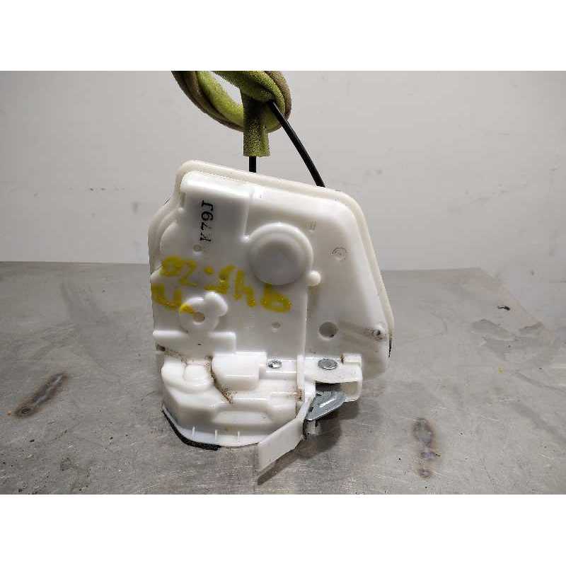 CERRADURA PUERTA TRASERA DERECHA 4E14D0025 4 PINES 