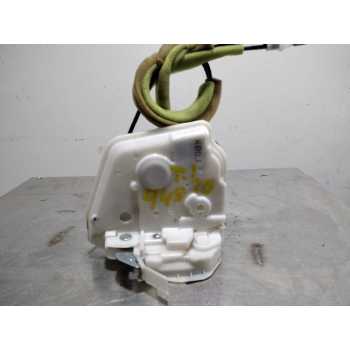 CERRADURA PUERTA TRASERA IZQUIERDA 4E13E0686 4 PINES  OEM 4E13E0686