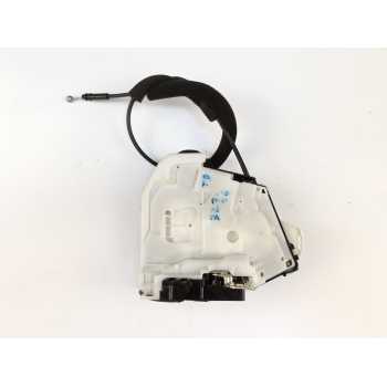 CERRADURA PUERTA TRASERA DERECHA 825006UA0A 