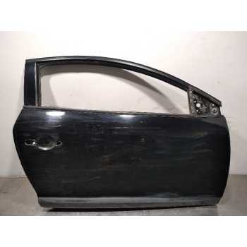 PUERTA DELANTERA DERECHA 801001645R ARAÑADA 