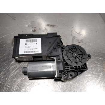MOTOR ELEVALUNAS TRASERO DERECHO 3D0959794E 