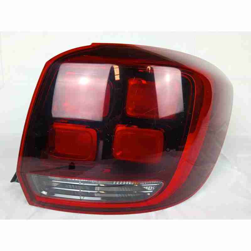 PILOTO TRASERO DERECHO 265506147R 