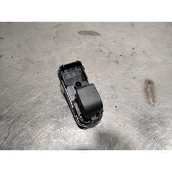 MANDO ELEVALUNAS DELANTERO DERECHO K0021 5 PINES  OEM K0021
