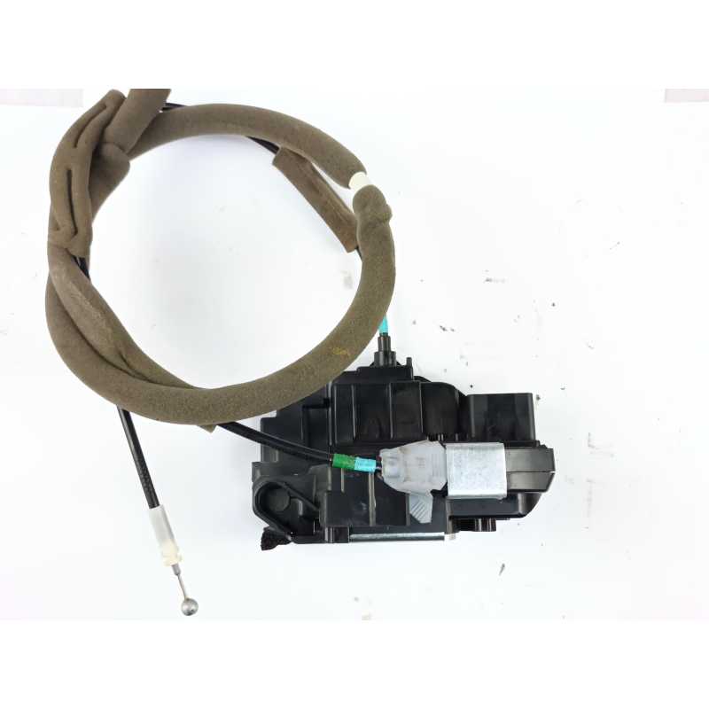 CERRADURA PUERTA TRASERA DERECHA 825003VV0A 