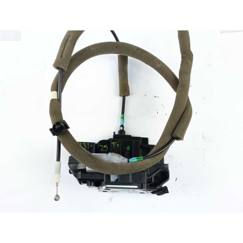 CERRADURA PUERTA TRASERA IZQUIERDA 825013VV0A 