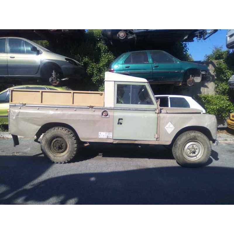 land rover santana del año 1980
