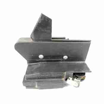 CERRADURA PUERTA TRASERA DERECHA 825022281RG 