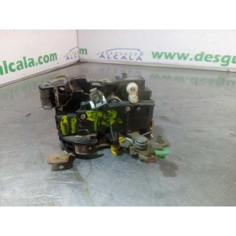 CERRADURA PUERTA DELANTERA DERECHA 