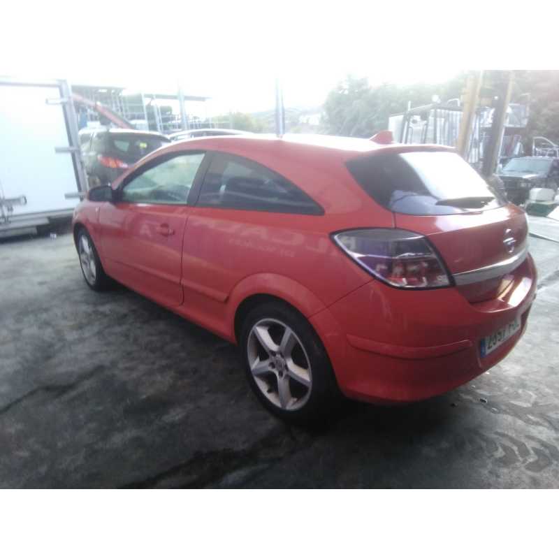 opel astra h gtc (a04) del año 2006