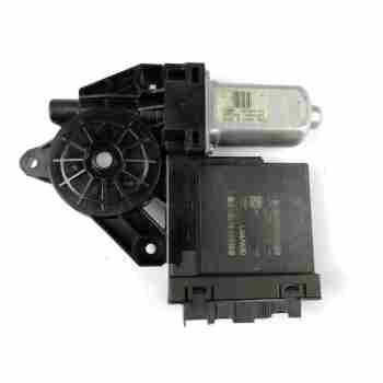 MOTOR ELEVALUNAS DELANTERO DERECHO 31674757 