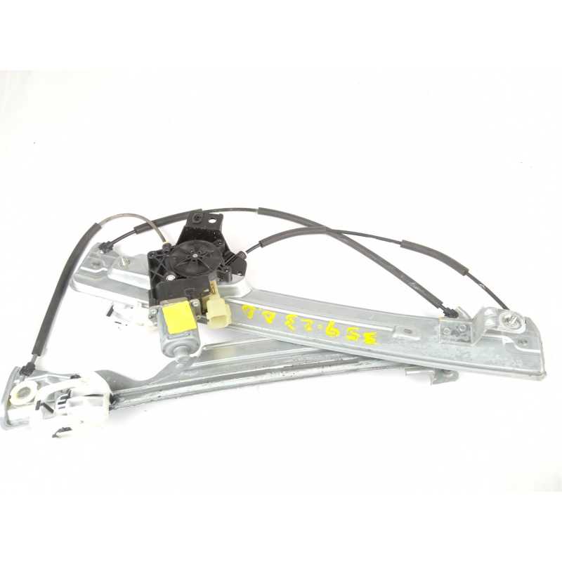 ELEVALUNAS DELANTERO DERECHO CJ54S23200BP 