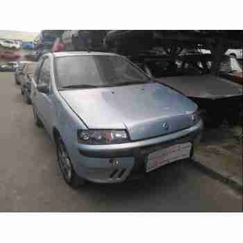 FIAT PUNTO BERLINA (188)