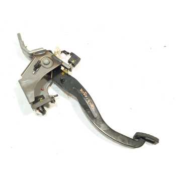 PEDAL EMBRAGUE 328021J300 