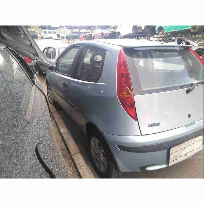 fiat punto berlina (188) del año 2001