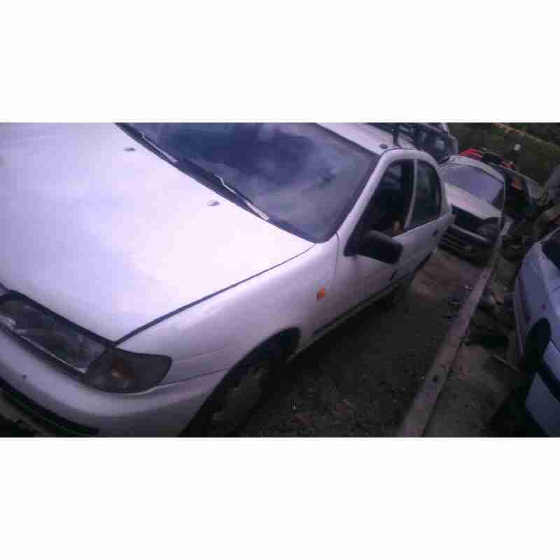 nissan almera (n15) del año 1997