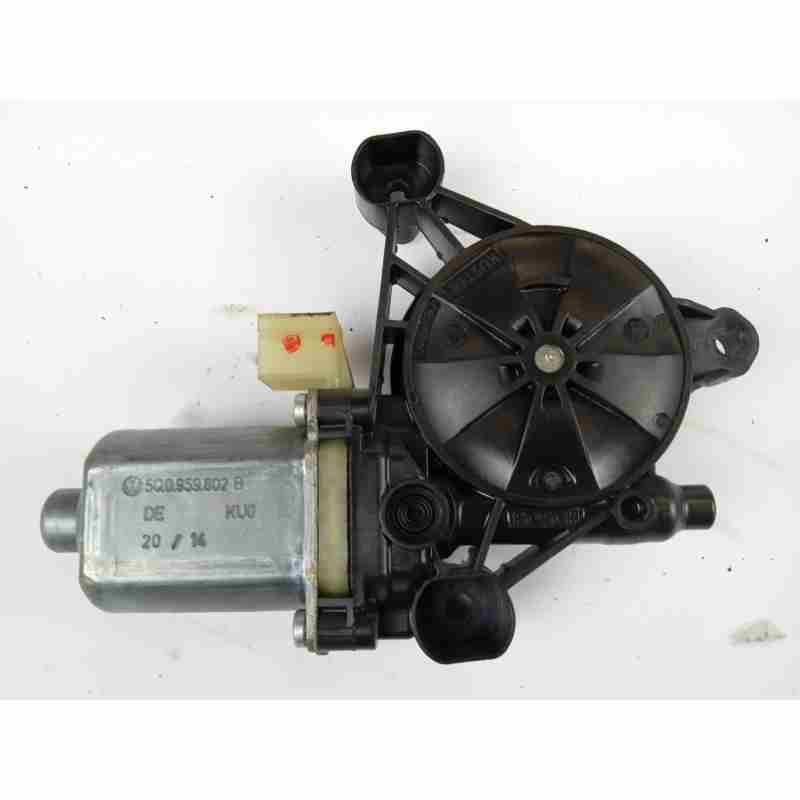 MOTOR ELEVALUNAS DELANTERO DERECHO 5Q0959802B 