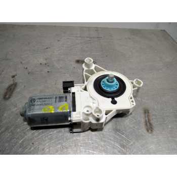 MOTOR ELEVALUNAS DELANTERO DERECHO A0009061607 2 PINES 