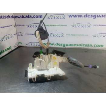 CERRADURA PUERTA DELANTERA DERECHA A2077604340 8 PINES 