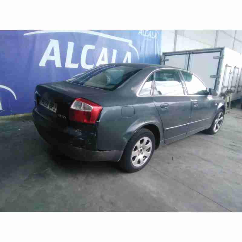 audi a4 berlina (8e) del año 2001