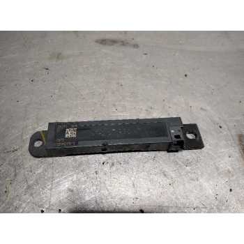 SENSOR A1679054700 3 PINES SENSOR ANTENA