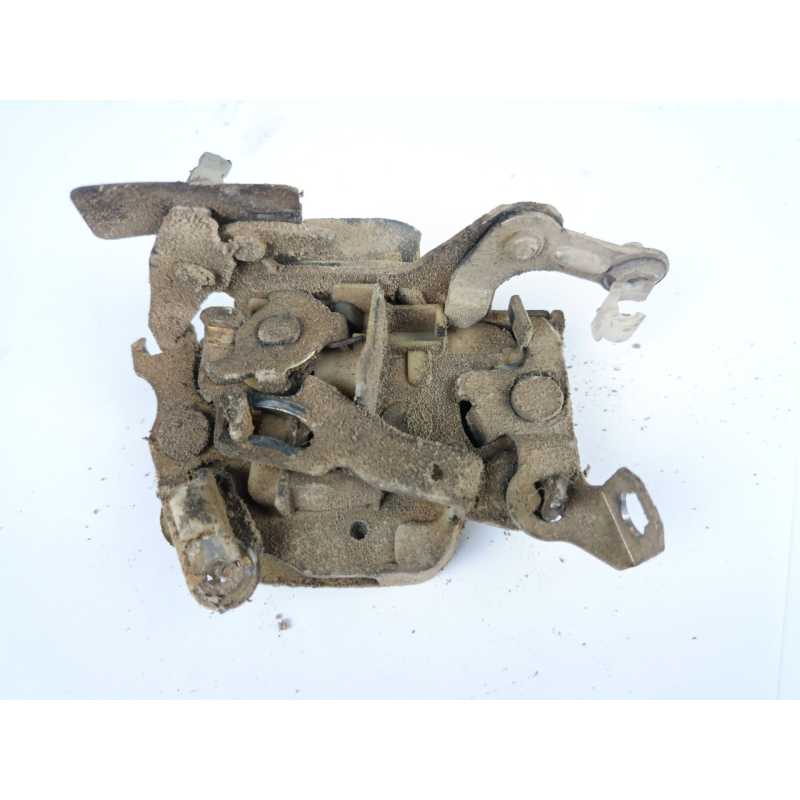 CERRADURA PUERTA DELANTERA IZQUIERDA 