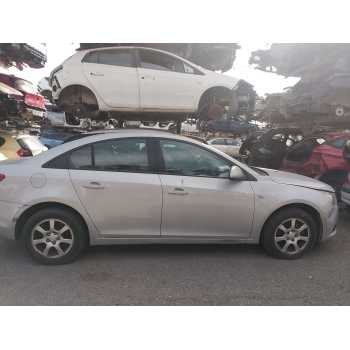 CHEVROLET CRUZE (J300) de desguace