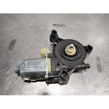 MOTOR ELEVALUNAS DELANTERO IZQUIERDO 0130822717 