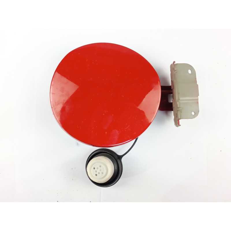 TAPA EXTERIOR COMBUSTIBLE 172511AM0A 