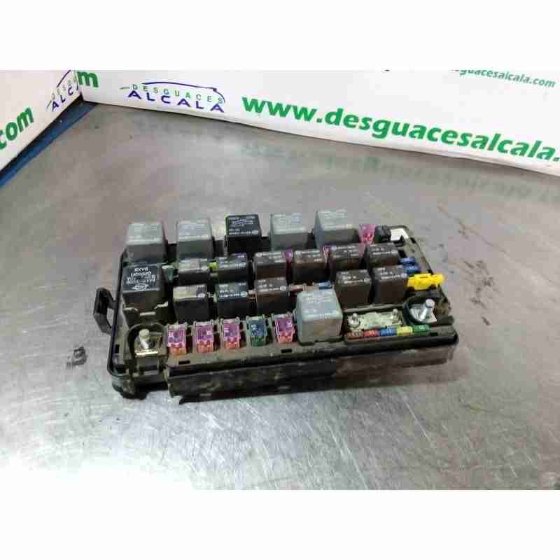 CAJA RELES / FUSIBLES EPR806C28N 