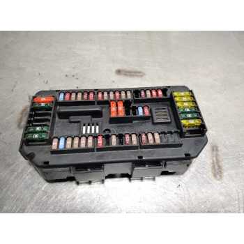 CAJA RELES / FUSIBLES 922487904 