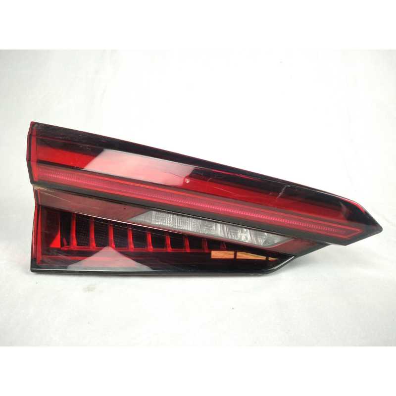 PILOTO TRASERO IZQUIERDO INTERIOR 8W6945093G 
