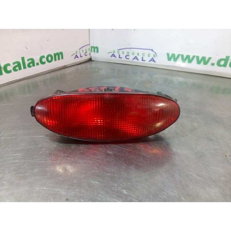 LUZ CENTRAL DE FRENO 