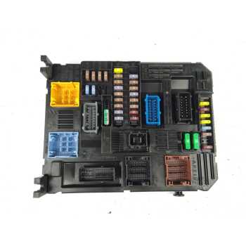 CAJA RELES / FUSIBLES 9832880280 
