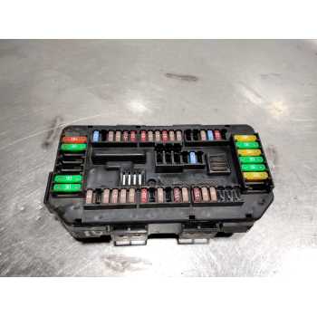 CAJA RELES / FUSIBLES 938906801 