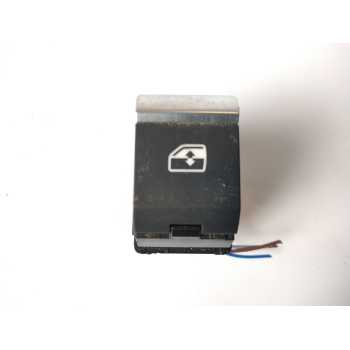 MANDO ELEVALUNAS DELANTERO DERECHO 4M0959855 