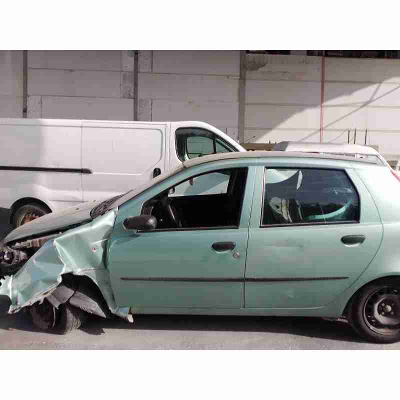 fiat punto (199_) del año 2000