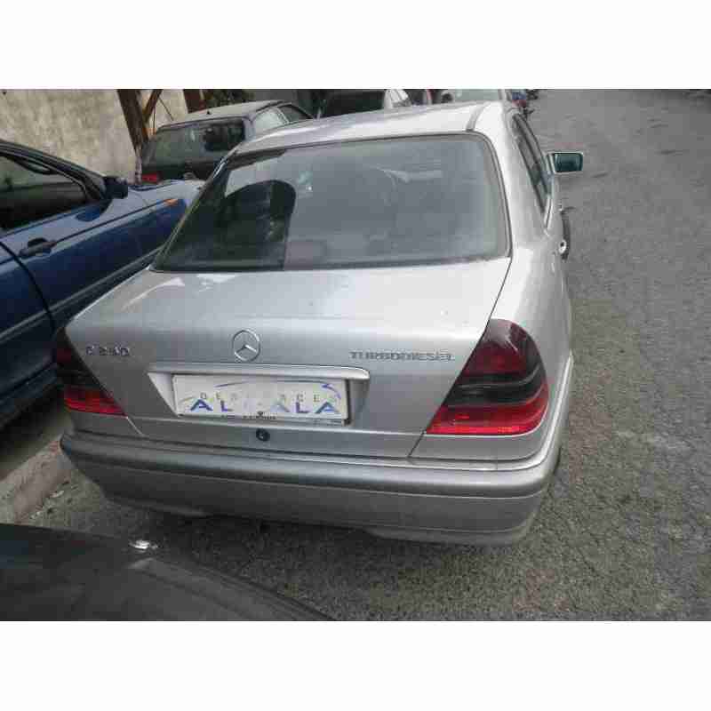 mercedes-benz clase c (w202) berlina del año 1999