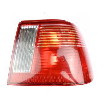 PILOTO TRASERO DERECHO 6K6945112G 