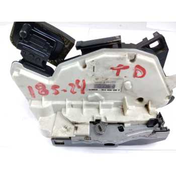 CERRADURA PUERTA TRASERA DERECHA 5K4839016F 