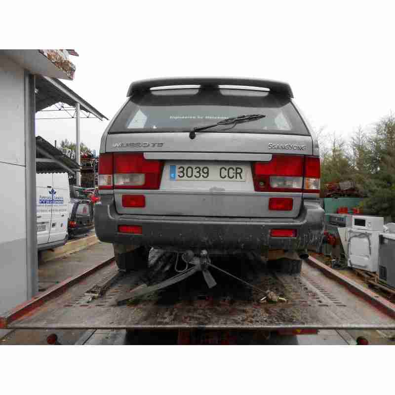 ssangyong musso del año 2002